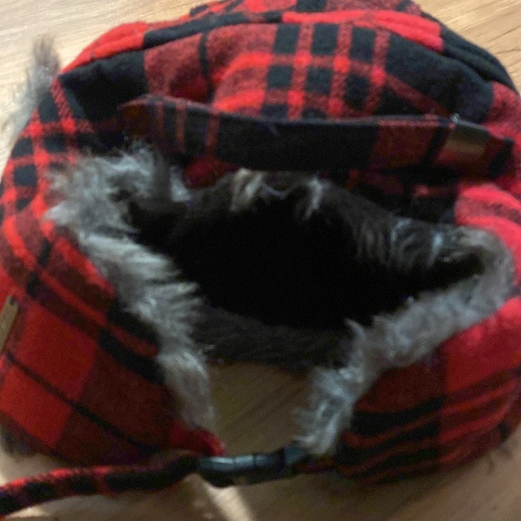 Snoter Warm Wool Hat - Picture 4 of 4